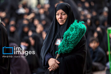 Mourning flag hoisted in Hazrat Masoumeh shrine