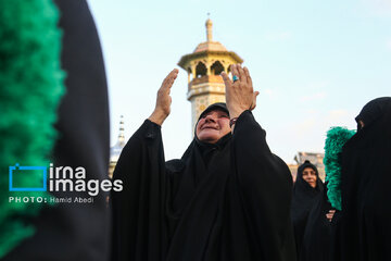 Mourning flag hoisted in Hazrat Masoumeh shrine