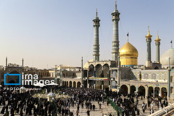 Mourning at Fatemeh Masumeh (AS) shrine in Qom