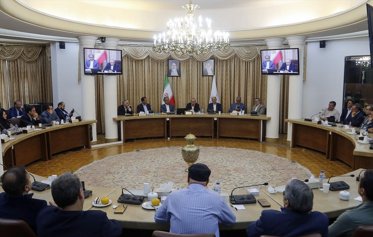 استاندار آذربایجان شرقی: در انتصابها به جوانان میدان دهیم استاندار آذربایجان شرقی: در انتصابها به جوانان میدان دهیم