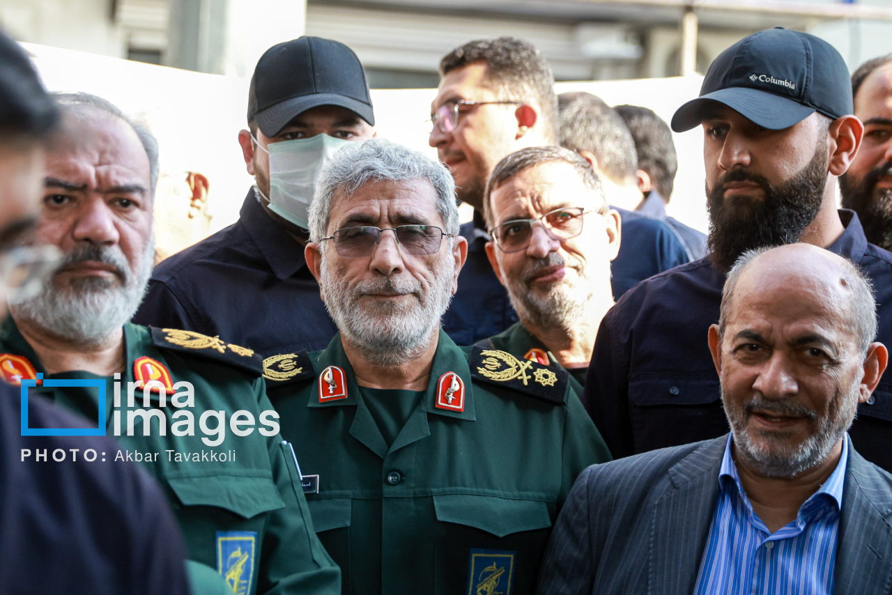وداع با فرمانده راه مقاومت از نجف و کربلا تا تهران/ حضوری سرداری که قوت قلب تهرانیها شد