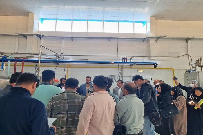 بازدید میدانی خبرنگاران کهگیلویه و بویراحمد از طرحهای راهبردی کشاورزی + فیلم