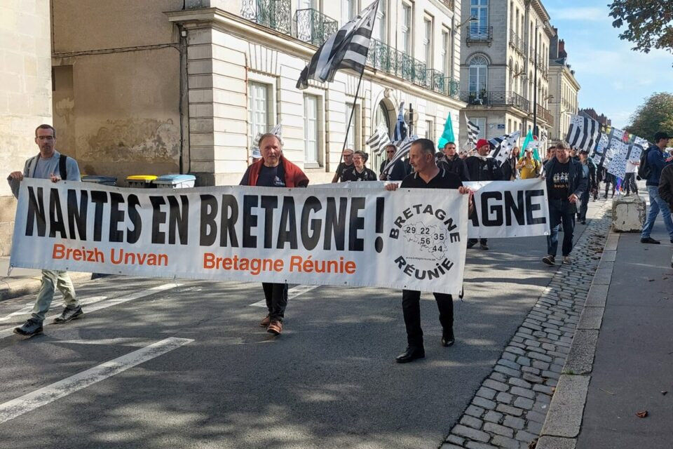 Bretagne : Une nouvelle manifestation pro-réunification à Nantes