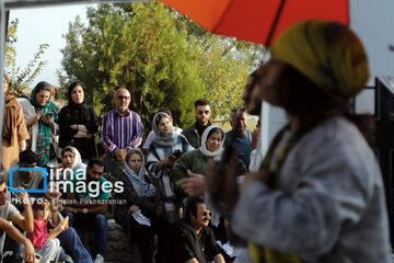 Second day of Street Theater fest in western Iran