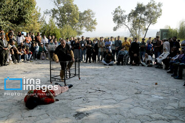 Second day of Street Theater fest in western Iran