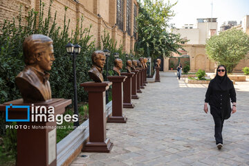 Tehran House Cultural Complex opens in Iranian capital