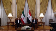 Iran FM holds talk with Egyptian counterpart