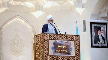 امام جمعه موقت گرگان: چراغ شجره طیبه مقاومت خاموش نخواهد شد