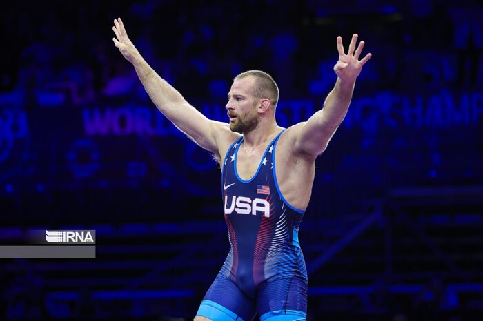 استارت پرسپولیس در دوحه در روز شکست سنگین استقلالیها قبل از رویارویی با یاران رونالدو