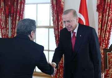 Türkiye, İsrail'in suçlarını durdurmak için İran ile işbirliği yapmaya hazır 