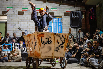 17th Intl. Street Theater Festival in western Iran