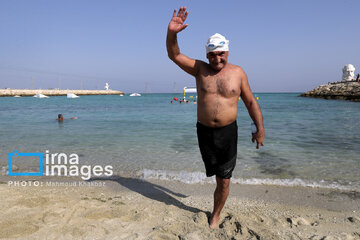 High-seas swimming competition