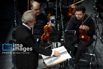 La Orquesta Nacional de Irán se presenta en Teherán