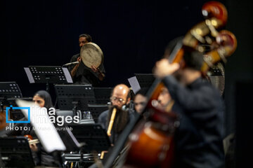 La Orquesta Nacional de Irán se presenta en Teherán