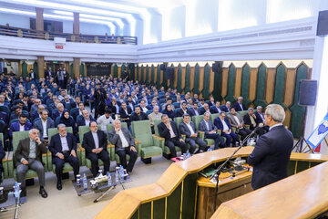 مطالبات فعالان اقتصادی از استاندار جدید خراسان رضوی مطرح شد