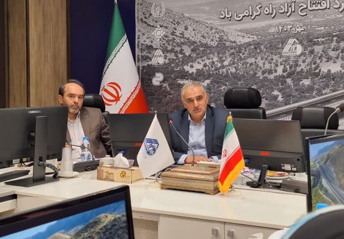 مدیر بهره برداری آزاد راه شیراز – اصفهان :تامین مالی قطعه هفتم آزاد راه شتاب گیرد