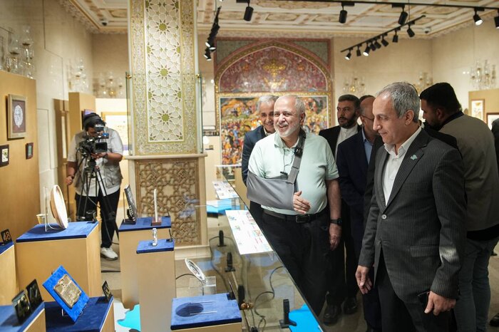 موزه هدایای دیپلماتیک اهدایی به «ظریف» افتتاح شد