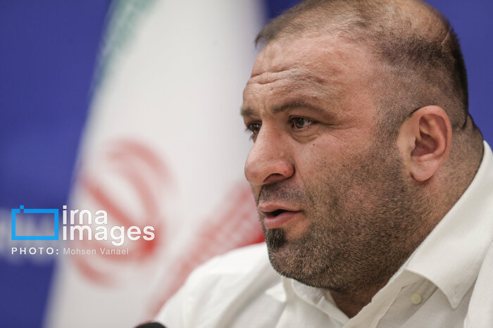 مدارا با هنجارشکنان اخلاقی در فوتبال در روز جواب ندادن نسخه گواردیولایی برای استقلال