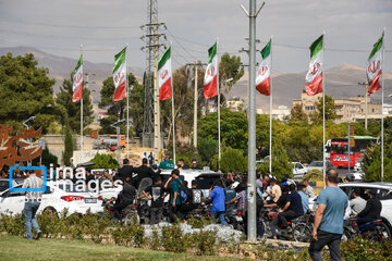 People of Shiraz welcome Hadi Choopan