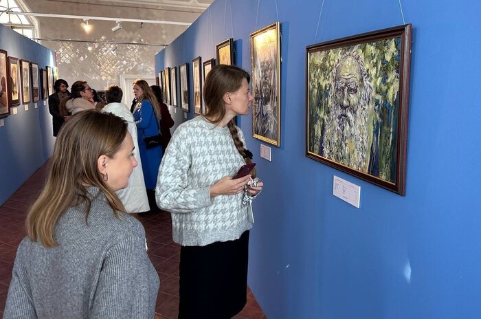 ۲۰۰ هنرمند برای دوستی ایران و روسیه نقاشی کردند