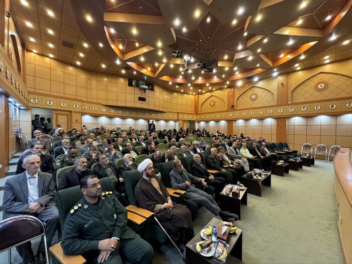 الگوسازی از شهدا جوانان را در مسیر صحیح فرهنگی قرار می دهد