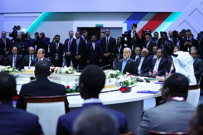 Iranian president makes 5 proposals at BRICS summit in Russia