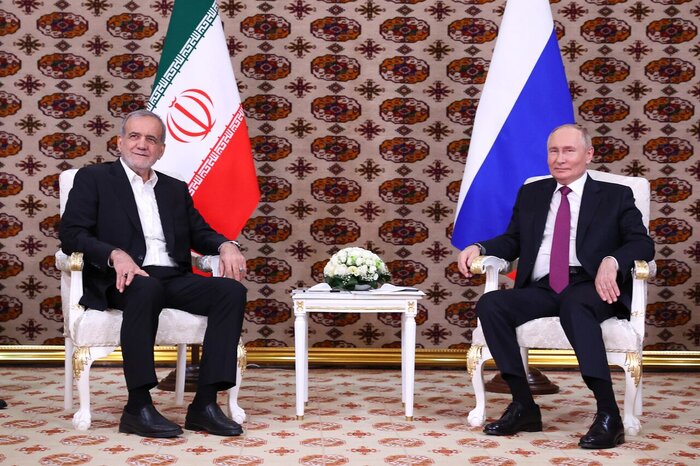 Irán: Esperamos romper la hegemonía de EEUU con la ayuda de Rusia