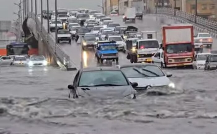 باران پاییزی در شیراز؛ آرامش بخش یا دردسرساز