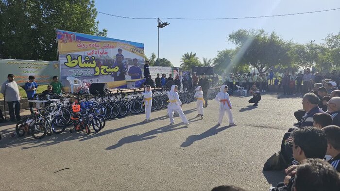 همایش بزرگ پیادهروی خانوادگی در اهواز برگزار شد