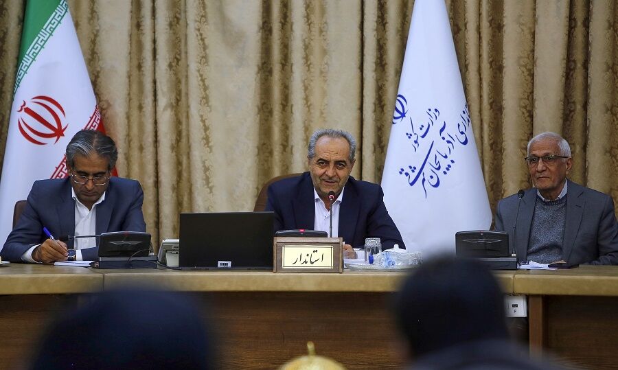 جلسات ستاد احیای دریاچه ارومیه هفتگی در سطح معاون اول رییس جمهور پیگیری می شود جلسات ستاد احیای دریاچه ارومیه هفتگی در سطح معاون اول رییس جمهور پیگیری می شود