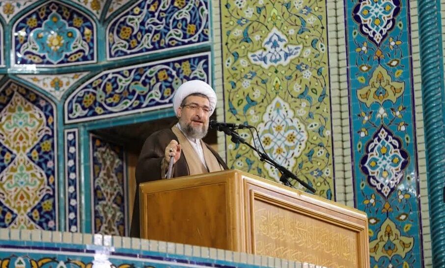 امام جمعه تبریز: نابودی اسلام خیال خام صهیونیست ها است امام جمعه تبریز: نابودی اسلام خیال خام صهیونیست ها است