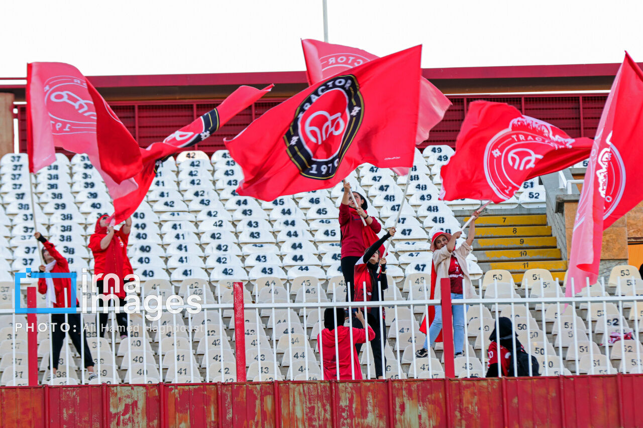 یکهزار صندلی برای بانوان هوادار تراکتور اختصاص یافت یکهزار صندلی برای بانوان هوادار تراکتور اختصاص یافت