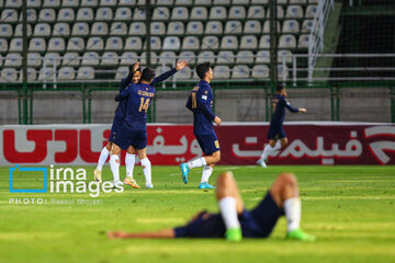 Gol Gohar Sirjan beats Zob Ahan 2-0 in Iran Pro League