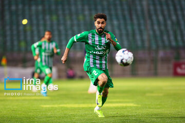 Gol Gohar Sirjan beats Zob Ahan 2-0 in Iran Pro League