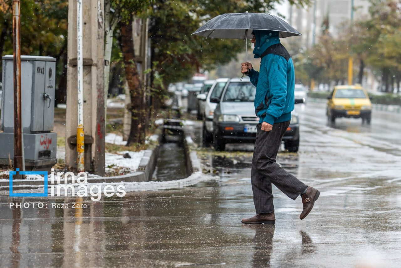 First autumn snow in Ardabil, northwest Iran