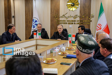 Tajik businessmen meet with Bojnourd Chamber of Commerce, Industries, Mines and Agriculture members