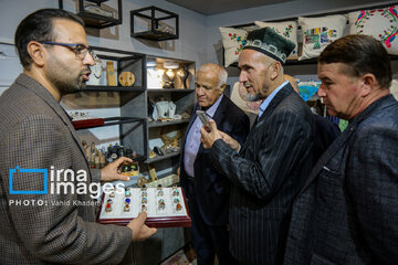 Tajik businessmen meet with Bojnourd Chamber of Commerce, Industries, Mines and Agriculture members