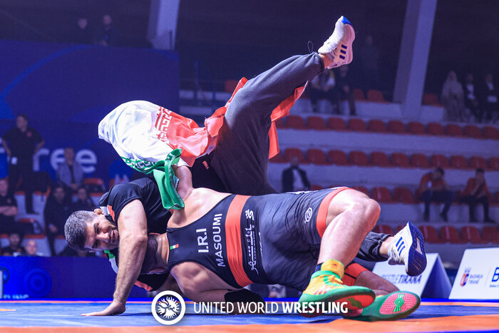 گیلهمرد در دوراهی سخت