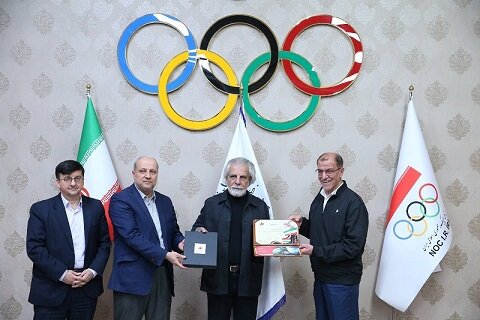 نشست هم اندیشی و معارفه داوران جشنوراه فیلم های ورزشی برگزار شد