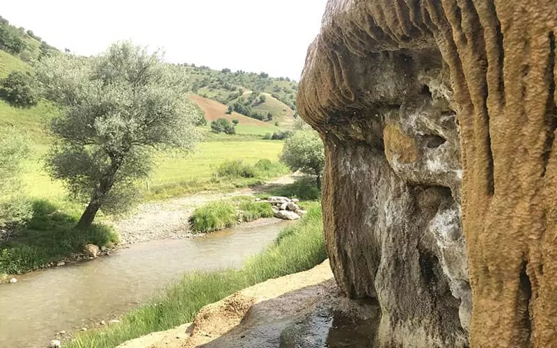 کانی گراوان؛ چشمهای که تاریخ را حکایت میکند