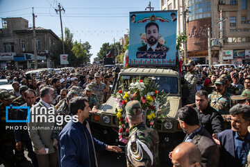 Agression israélienne contre l’Iran : un dernier hommage poignant au martyr Sajjad Mansouri à Kermanshah