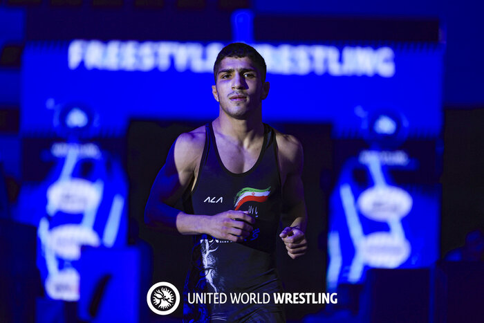 حاجکناری: تغییر وزن متوالی برای قاسمپور سَم است 1 حاجکناری: تغییر وزن متوالی برای قاسمپور سَم است