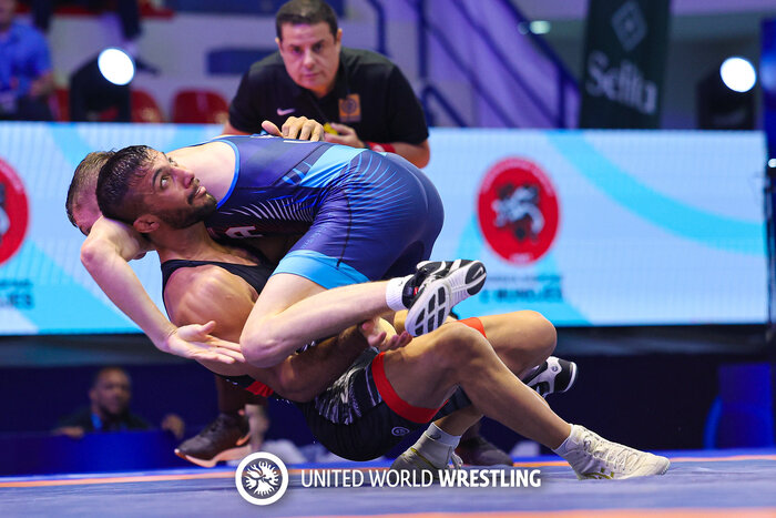 کشتی در سالی که گذشت؛ دو روی سکه برادران گرایی 3 کشتی در سالی که گذشت؛ دو روی سکه برادران گرایی