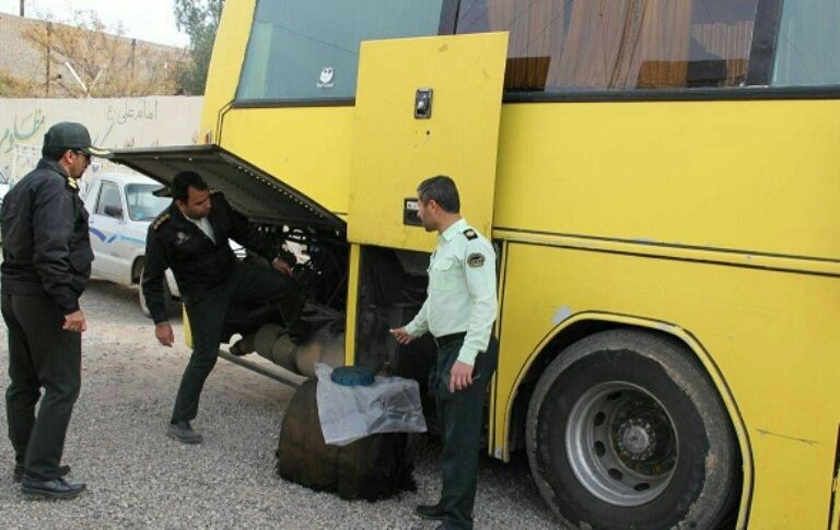 قاچاقچی گازوئیل در مراغه سه میلیارد و ۵۸۰ میلیون ریال جریمه شد قاچاقچی گازوئیل در مراغه سه میلیارد و ۵۸۰ میلیون ریال جریمه شد