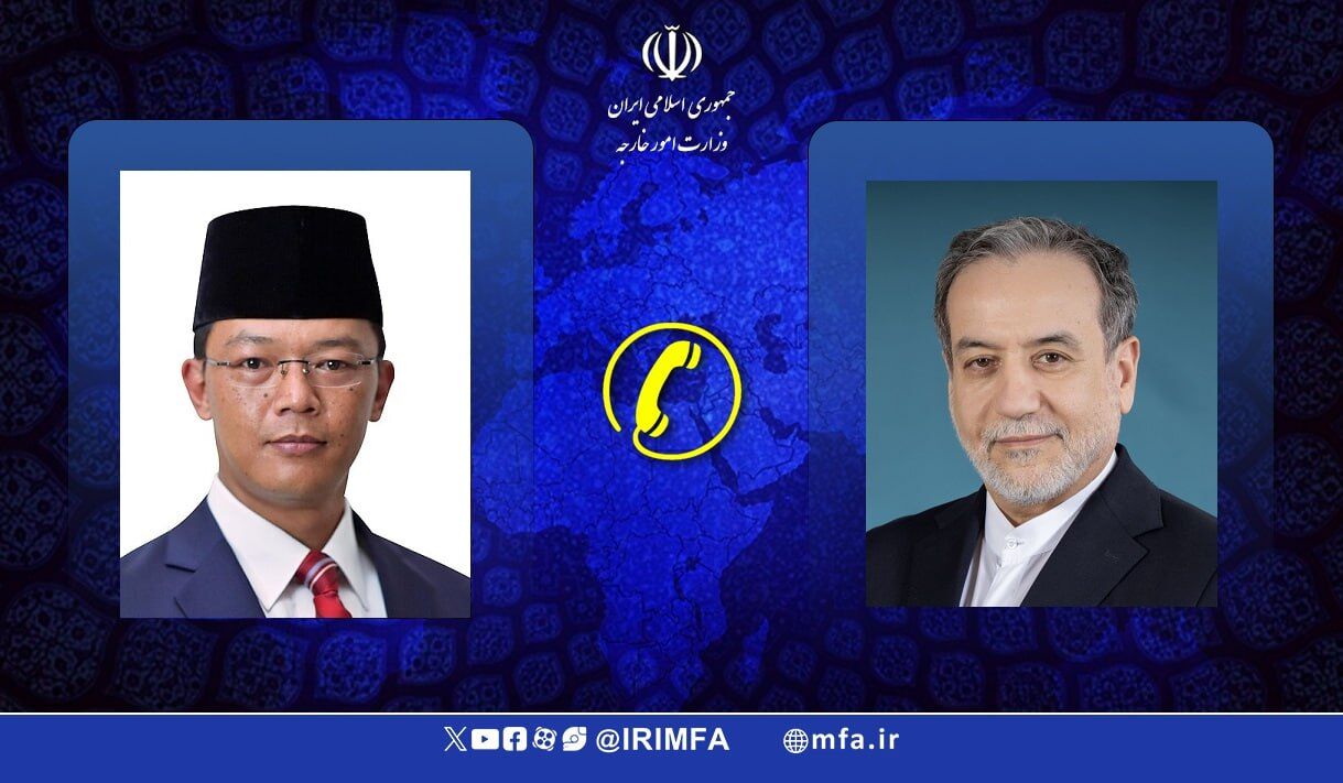 Iranian, Indonesian FMs discuss bilateral ties