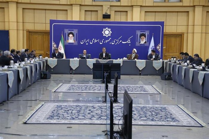 بازار ارز توافقی به زودی عملیاتی میشود/ کاهش ۲۰ درصدی تورم