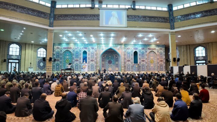 امام جمعه: احیای نظام شایستهسالاری، نوشدارویی برای محرومیتزدایی از ایلام است