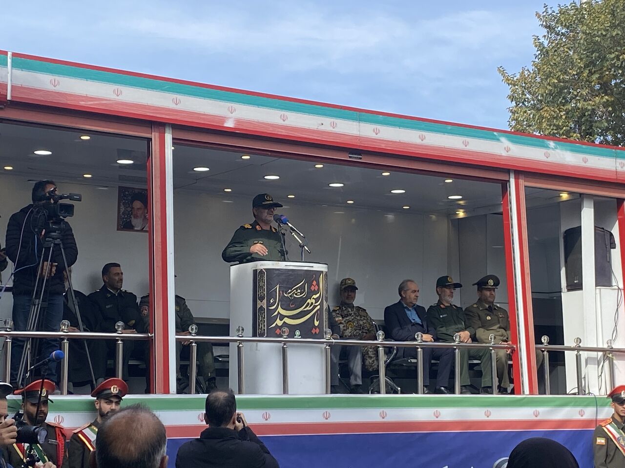 معاون بسیج مستضعفین: هر تیری به سمت جمهوری اسلامی پاسخ داده میشود + فیلم معاون بسیج مستضعفین: هر تیری به سمت جمهوری اسلامی پاسخ داده میشود + فیلم