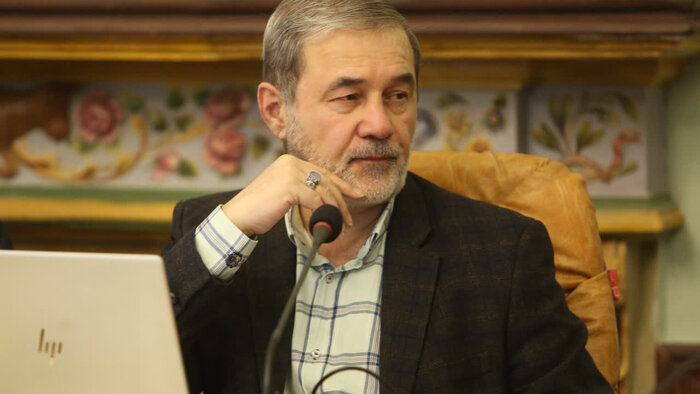 نامور مطلق: سرشت ایرانی، سرشت انسجام است؛ نه شکاف و جدایی