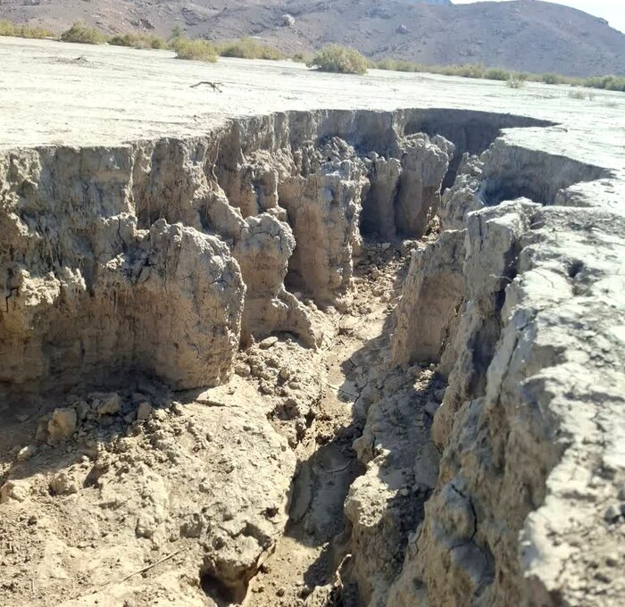 هشدار فرونشست در جنوب کرمان/مناطق درگیر بحران را بشناسید